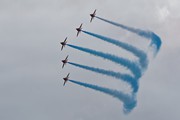 Red Arrows tribute to the NHS on Thursday 7663